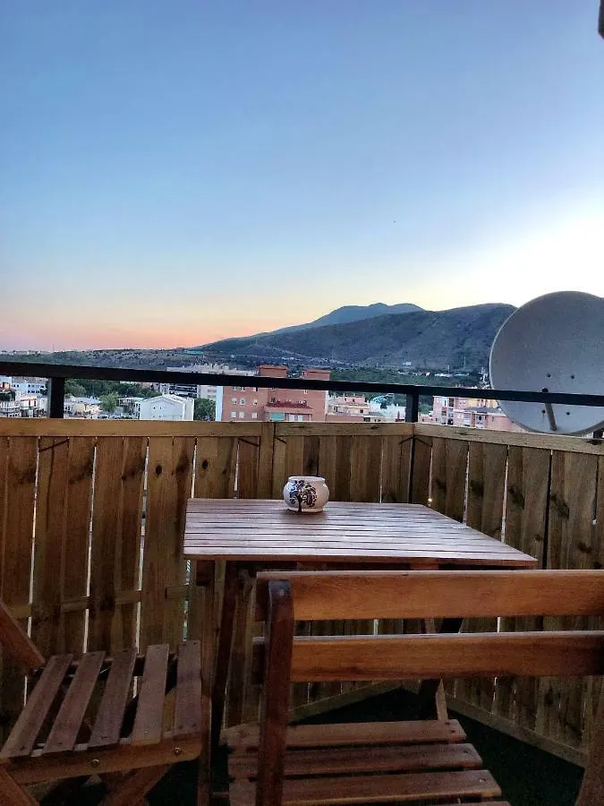 City Central Upper Floor Torremolinos 0*,